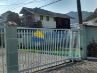 Casa 4 Quartos 130m² 