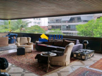 Apartamento 4 Quartos 377m² 