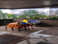 Apartamento 4 Quartos 377m² 