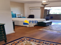 Apartamento 4 Quartos 377m² 