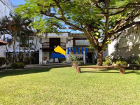 Casa 5 Quartos 360m² 