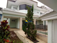Casa 3 Quartos 200m² 