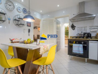 Casa 4 Quartos 220m² 