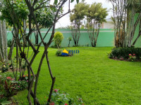 Casa 4 Quartos 450m² 