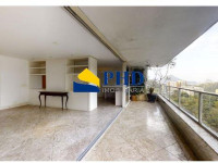 Apartamento 4 Quartos 231m² 
