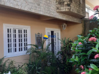 Casa 3 Quartos 250m² 