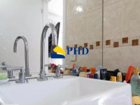 Casa 4 Quartos 180m² 
