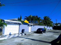 Casa 5 Quartos 330m² 