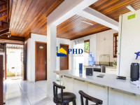Casa 4 Quartos 130m² 