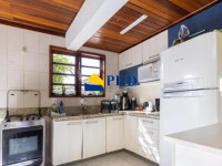 Casa 4 Quartos 130m² 