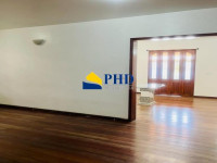 Casa 5 Quartos 454m² 