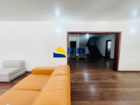 Casa 5 Quartos 454m² 