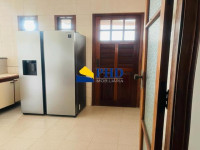 Casa 5 Quartos 454m² 