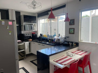 Casa 5 Quartos 329m² 