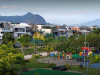 Casa 5 Quartos 329m² 