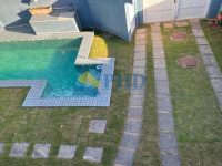 Casa 4 Quartos 200m² 