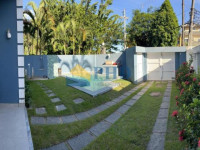 Casa 4 Quartos 200m² 