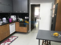 Casa 3 Quartos 200m² 