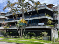 Apartamento 4 Quartos 210m² 