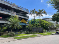Apartamento 4 Quartos 210m² 