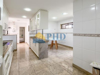 Apartamento 4 Quartos 210m² 