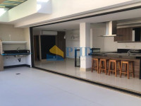 Cobertura 3 Quartos 200m² 