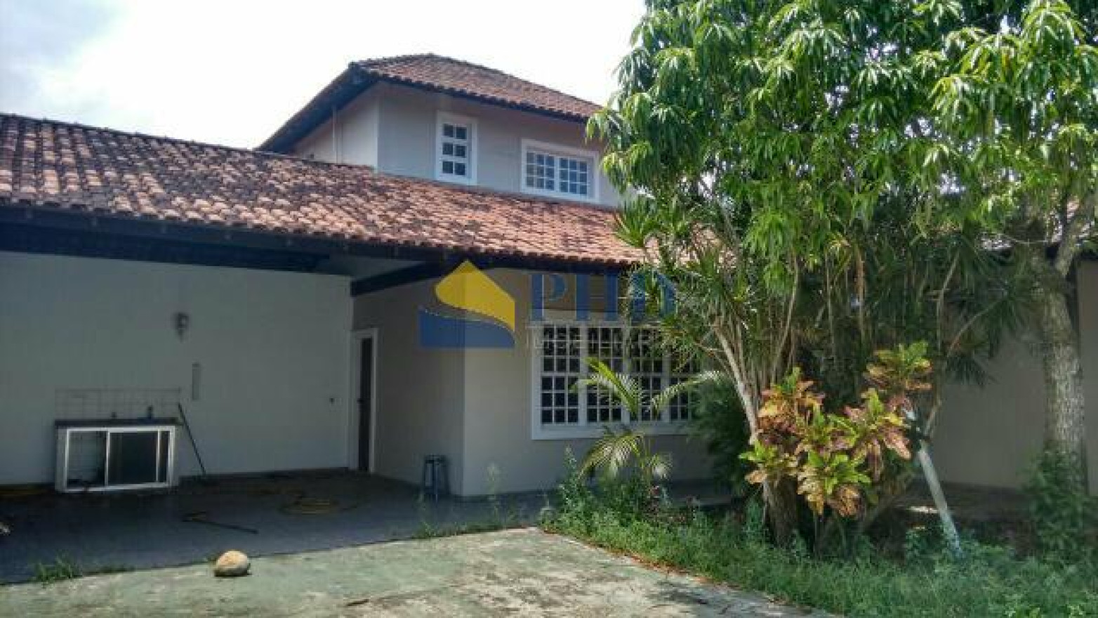 Casa 5 Quartos 347m² 