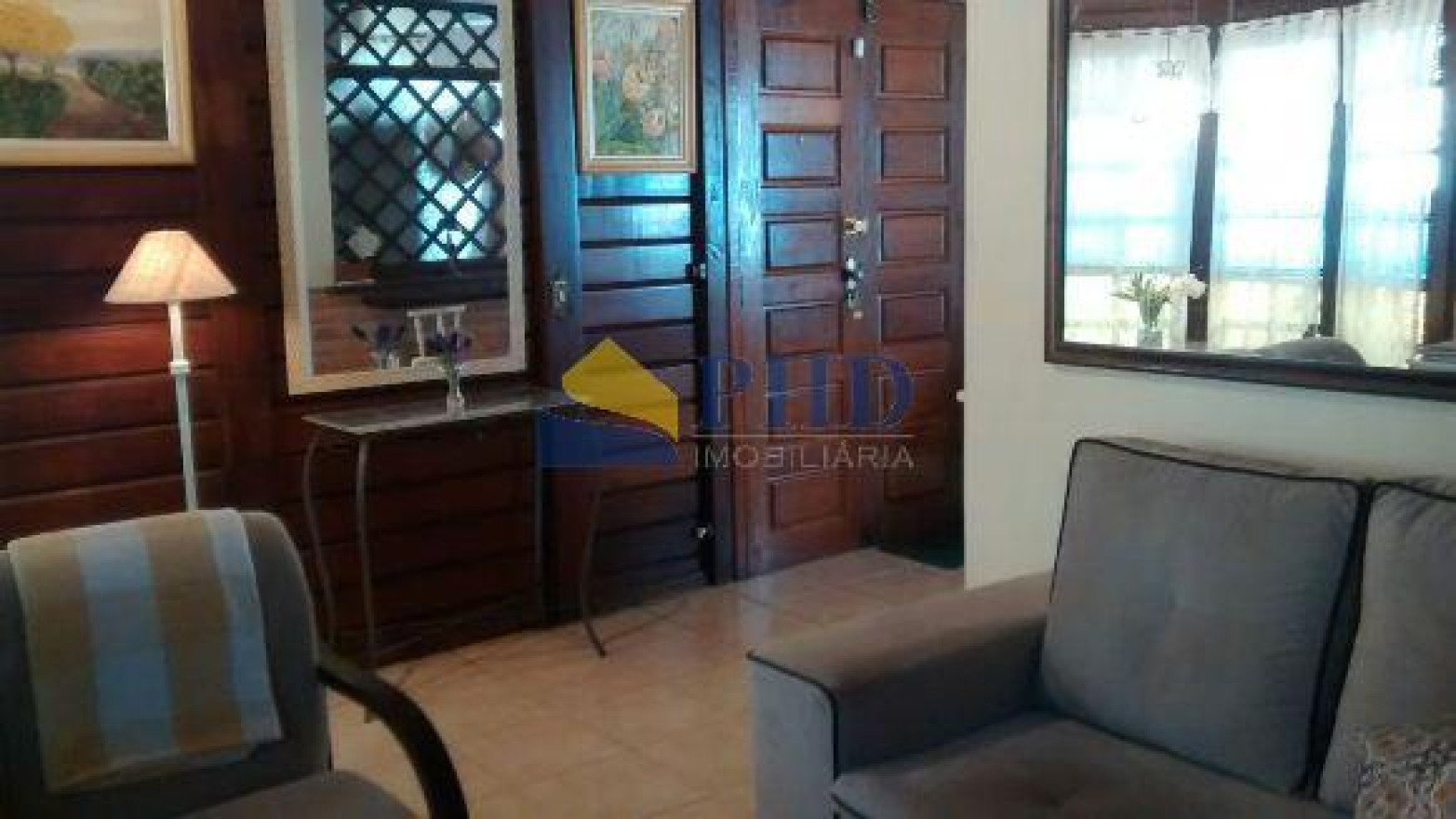 Casa 4 Quartos 130m² 