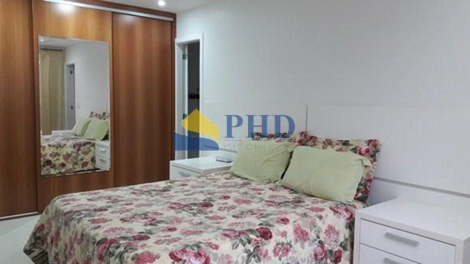 Cobertura 3 Quartos 350m² 