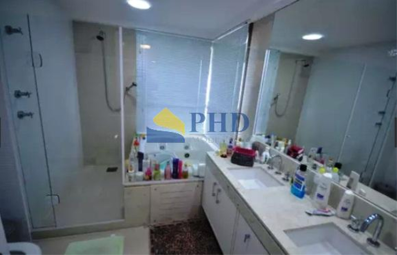 Apartamento 4 Quartos 262m² 