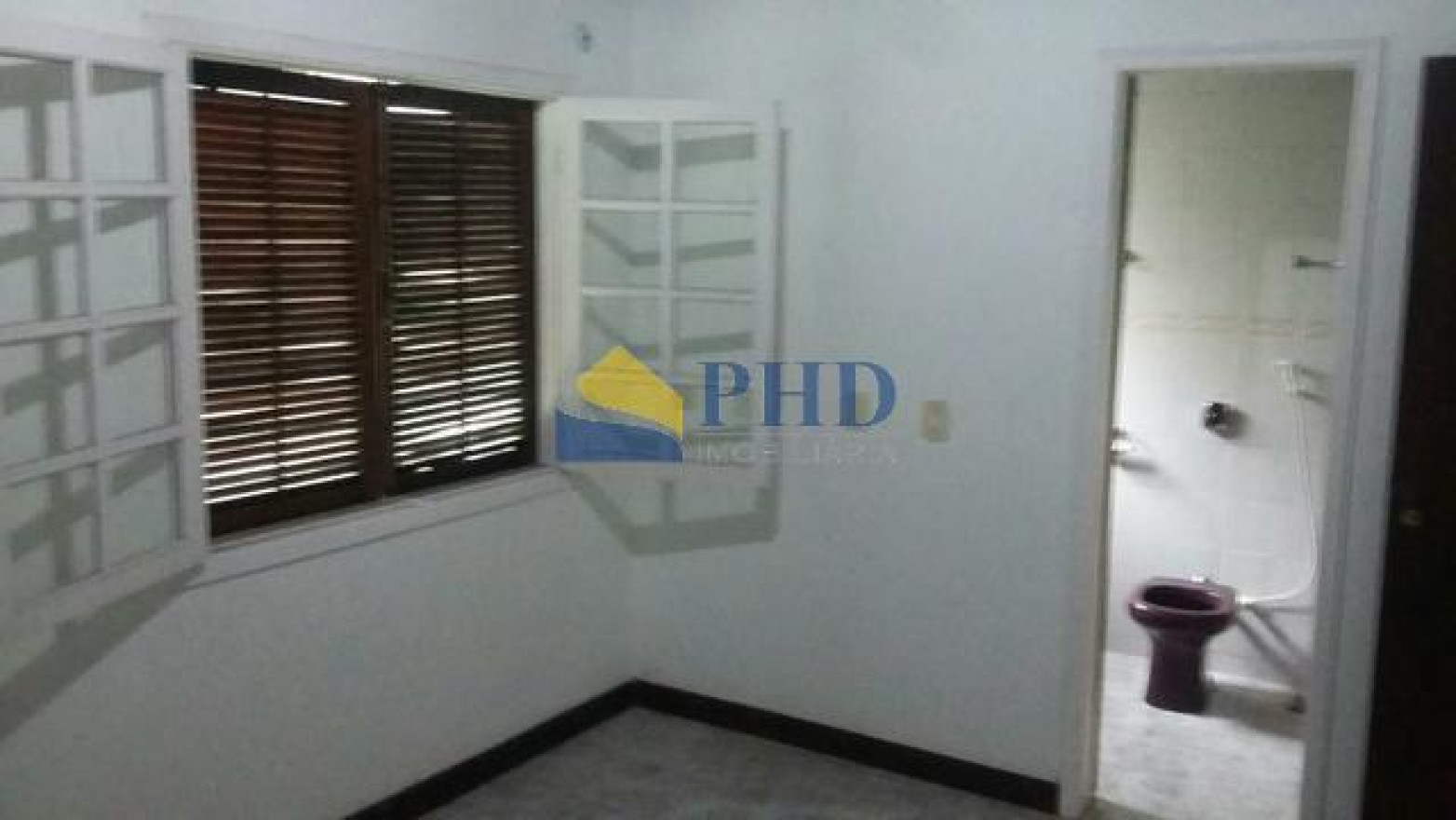 Casa 5 Quartos 347m² 