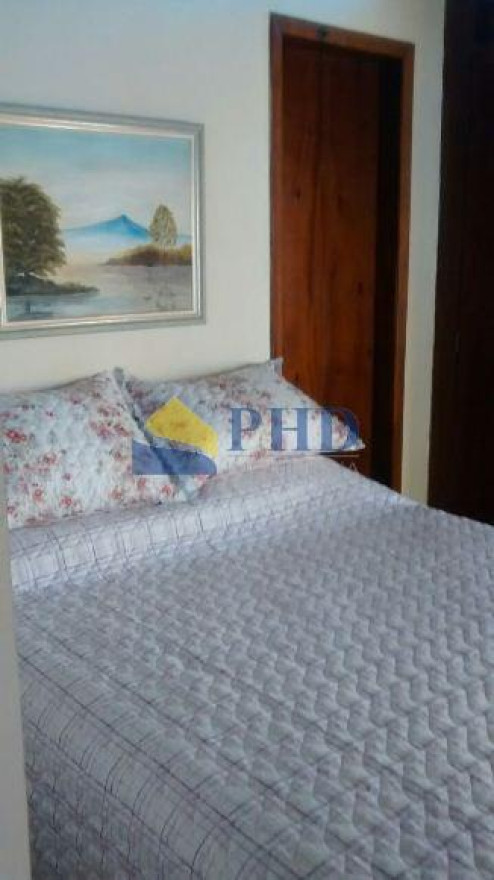 Casa 4 Quartos 130m² 