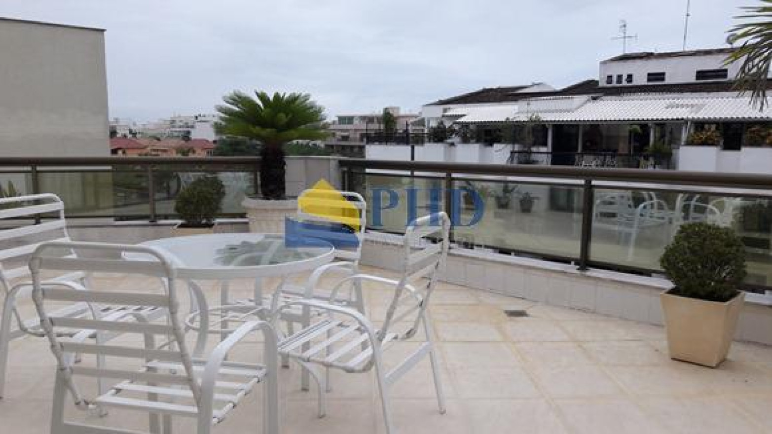 Cobertura 3 Quartos 350m² 
