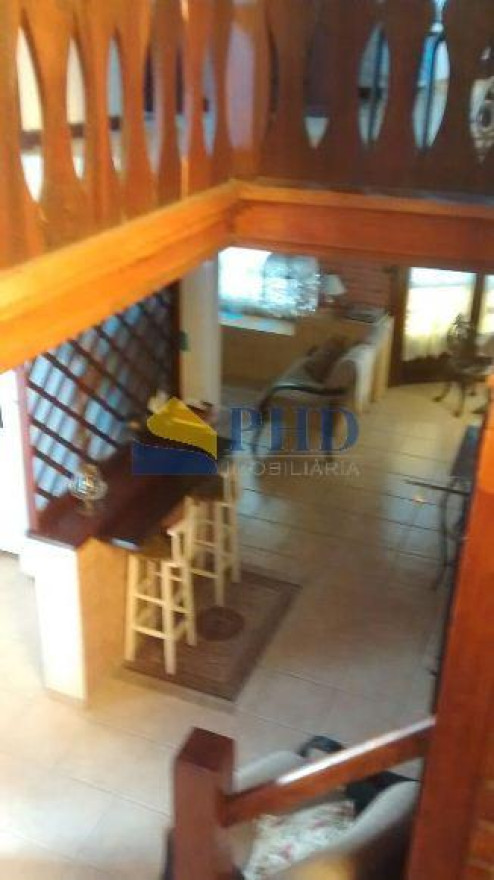 Casa 4 Quartos 130m² 