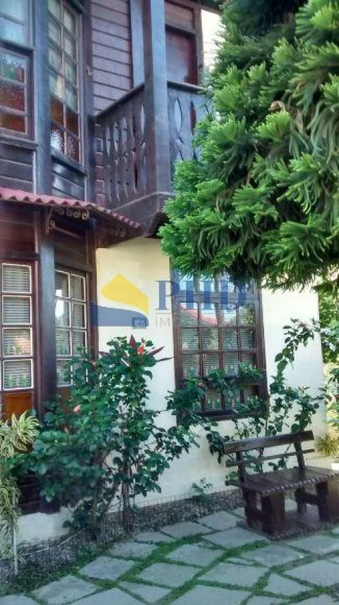 Casa 4 Quartos 130m² 