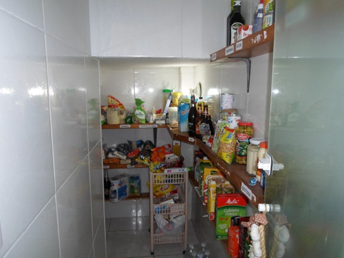 Casa 4 Quartos 250m² 
