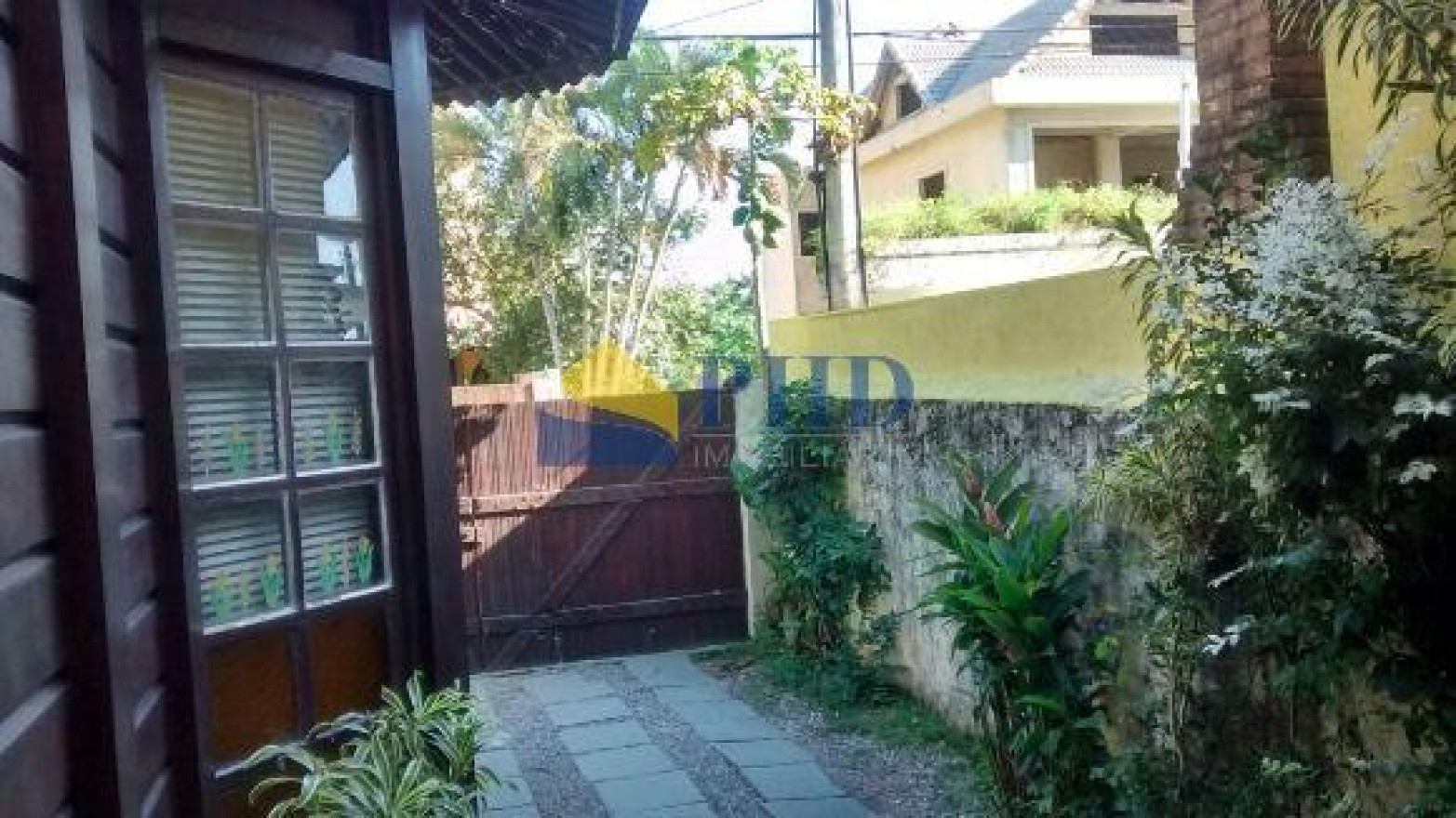 Casa 4 Quartos 130m² 