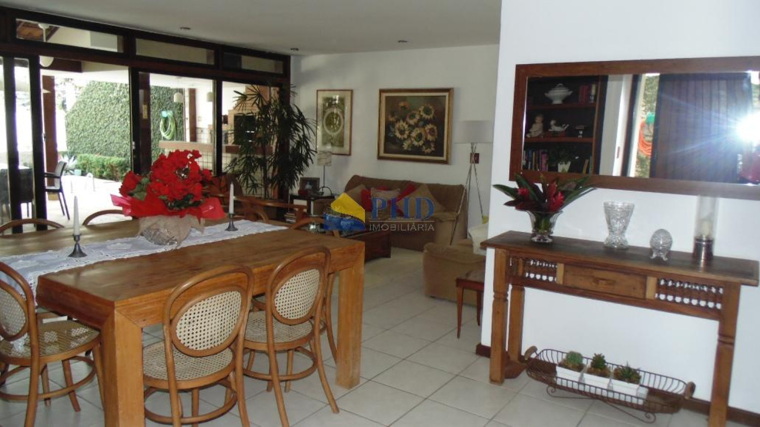 Casa 5 Quartos 400m² 