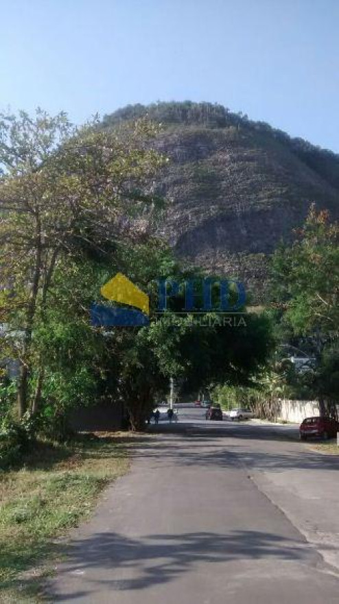 Casa 4 Quartos 130m² 