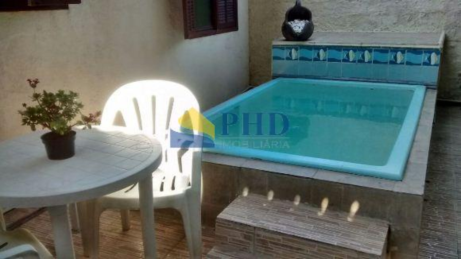 Casa 4 Quartos 130m² 