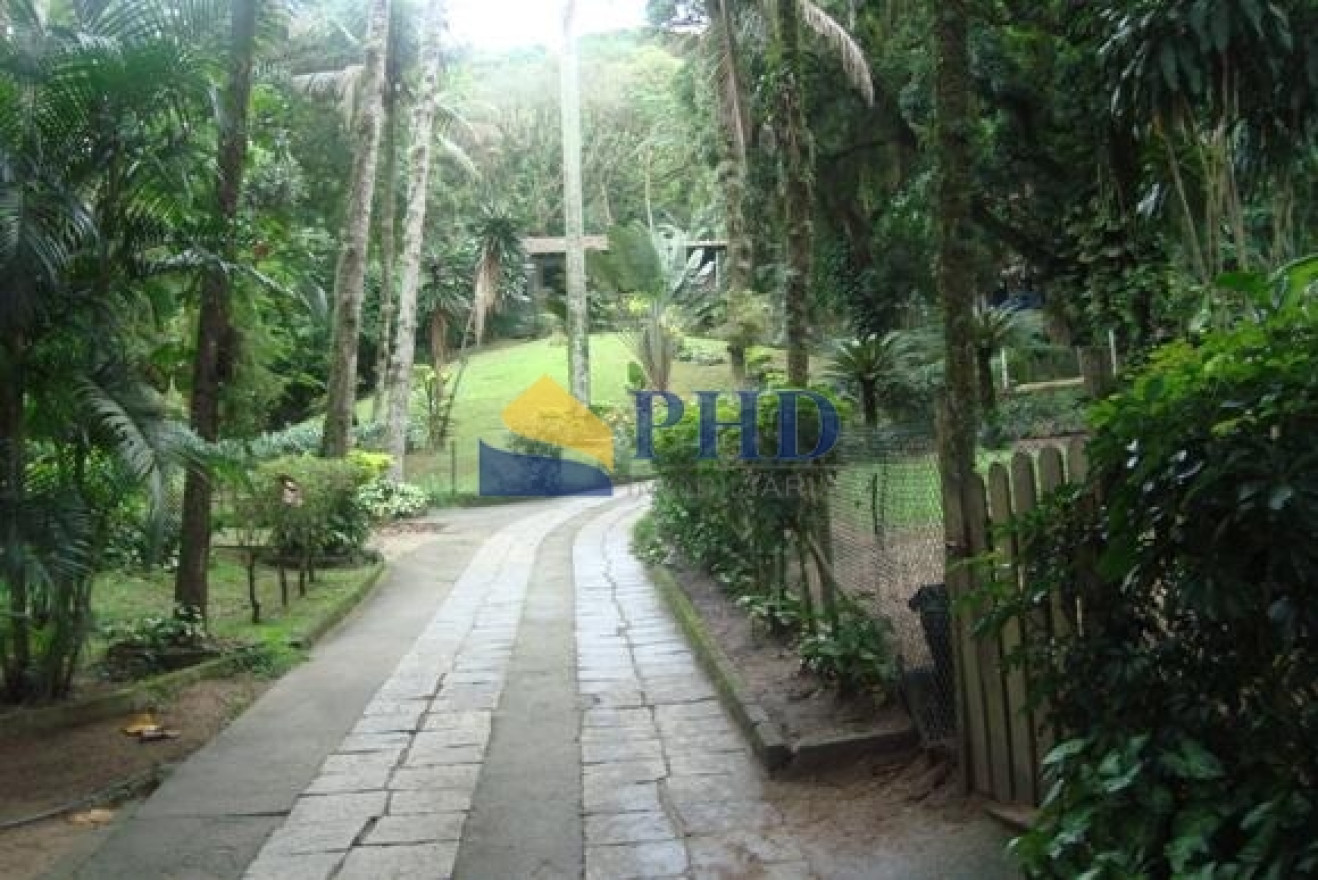 Terreno  22000m² 