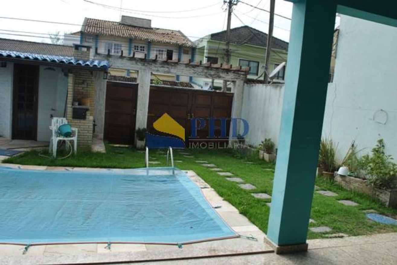 Casa 3 Quartos 181m² 