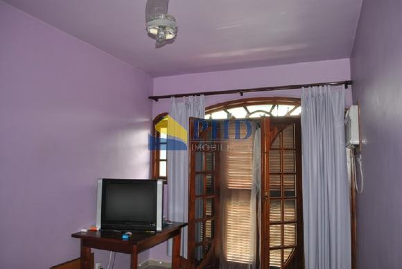 Casa 3 Quartos 181m² 