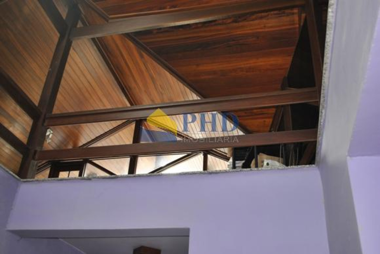 Casa 3 Quartos 181m² 