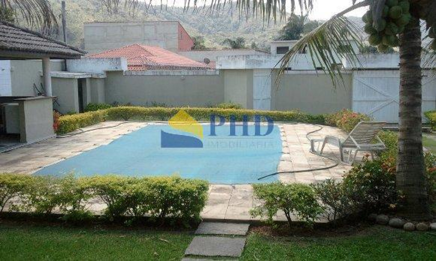 Casa 4 Quartos 212m² 