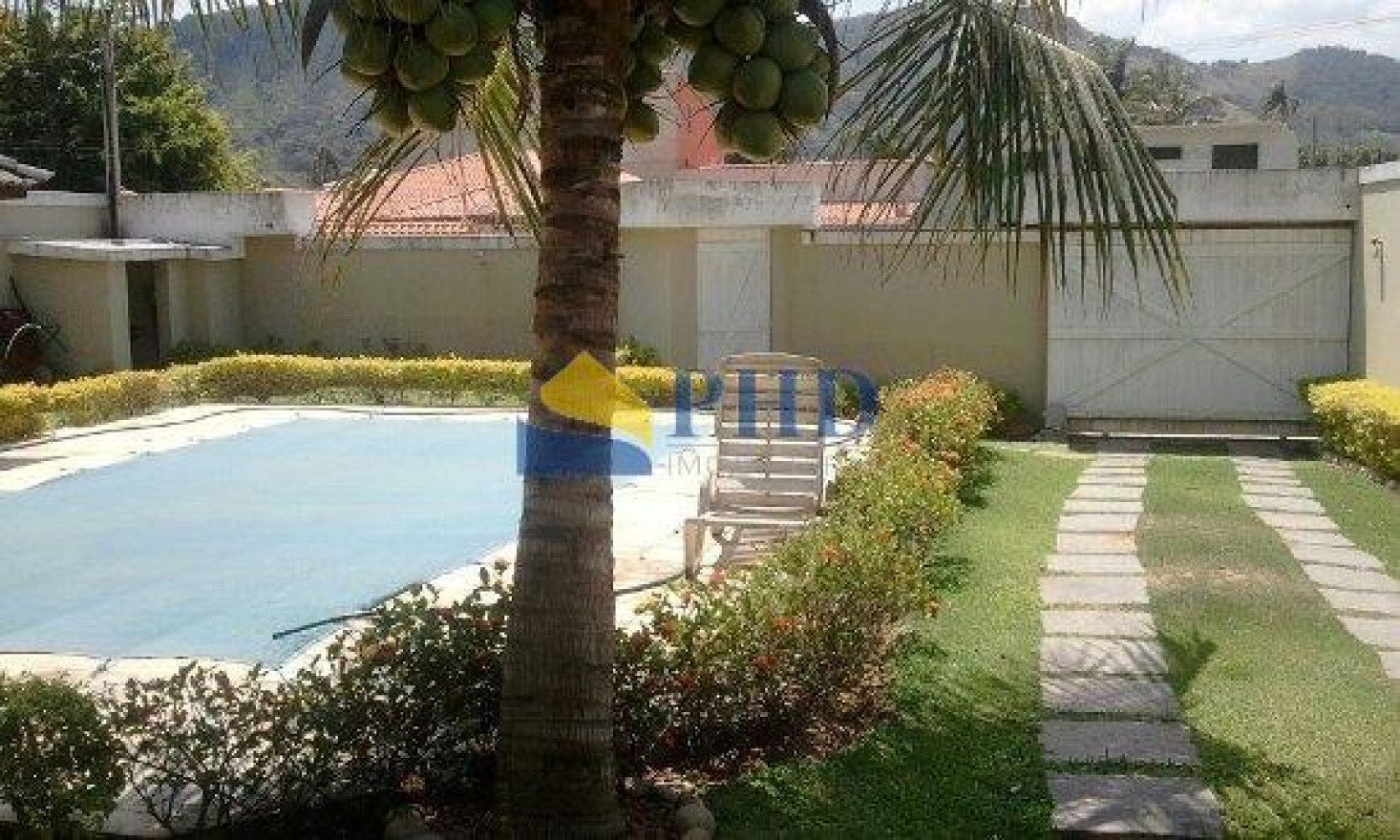 Casa 4 Quartos 212m² 