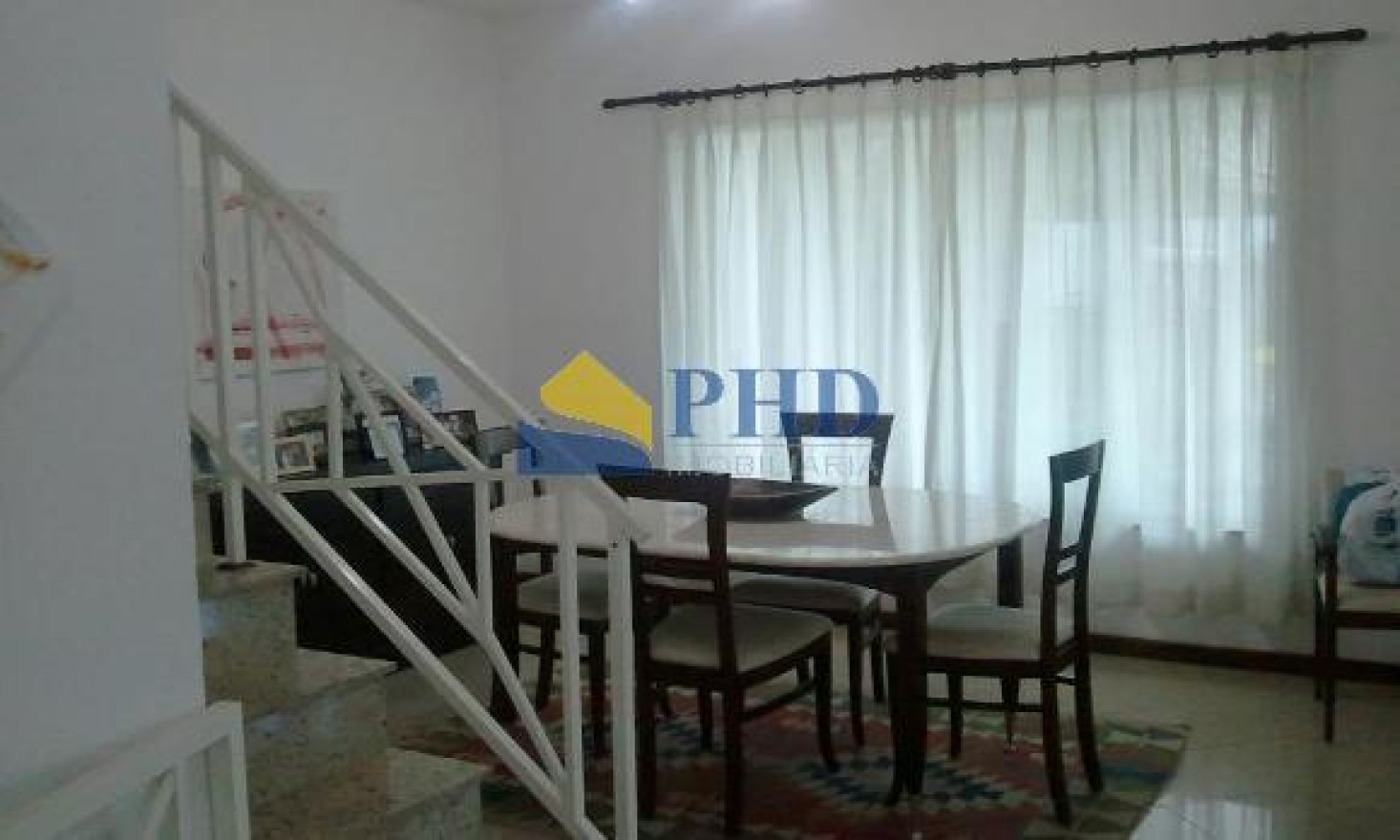 Casa 4 Quartos 212m² 