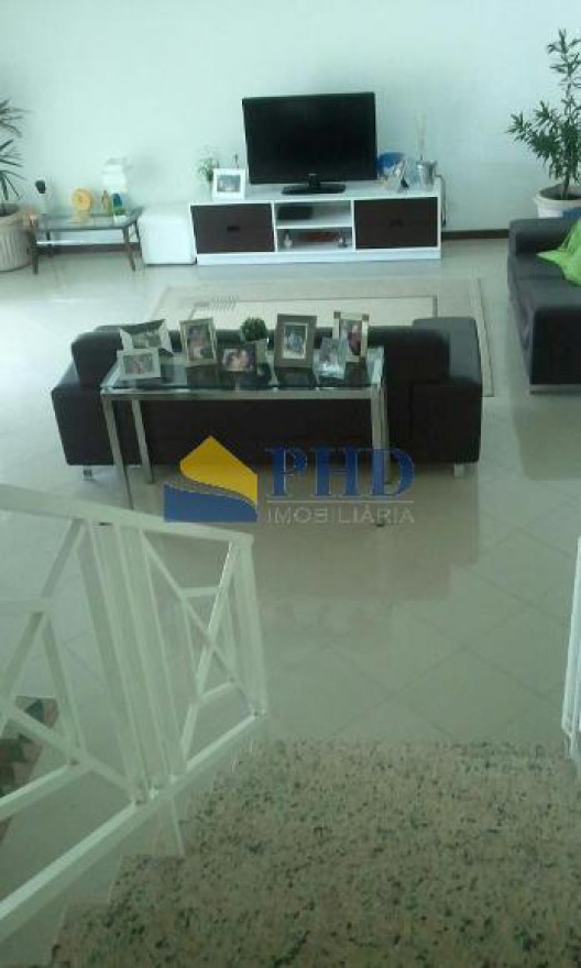 Casa 4 Quartos 212m² 