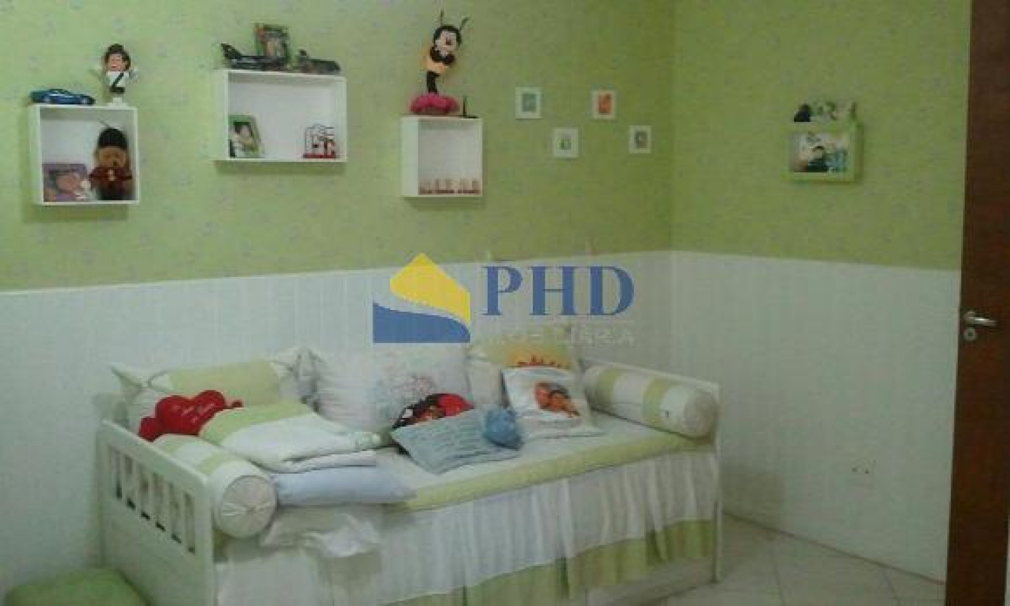 Casa 4 Quartos 212m² 