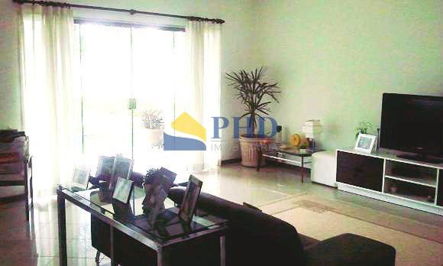 Casa 4 Quartos 212m² 